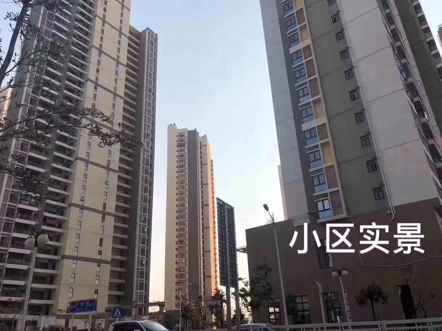 龙岗红本房17500一平【竹运花园】15栋花园地铁口200米(图3)